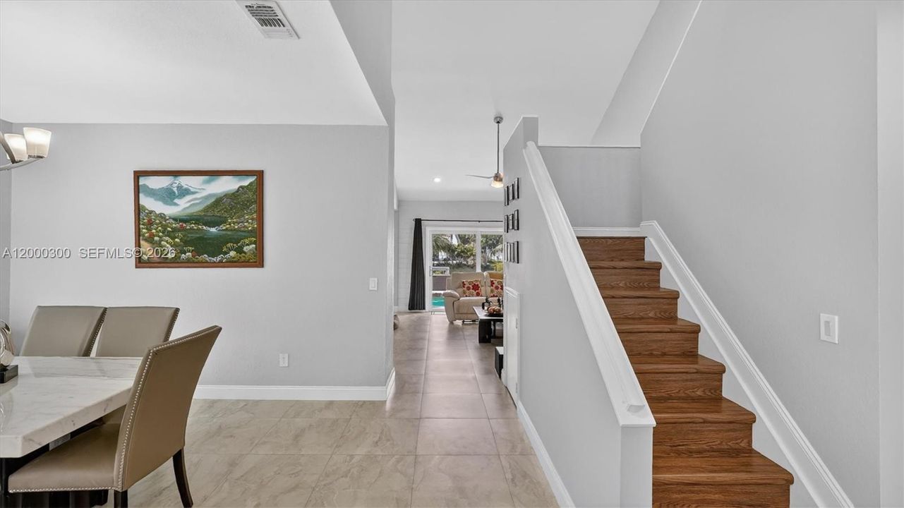 For Sale: $968,000 (4 beds, 3 baths, 2524 Square Feet)
