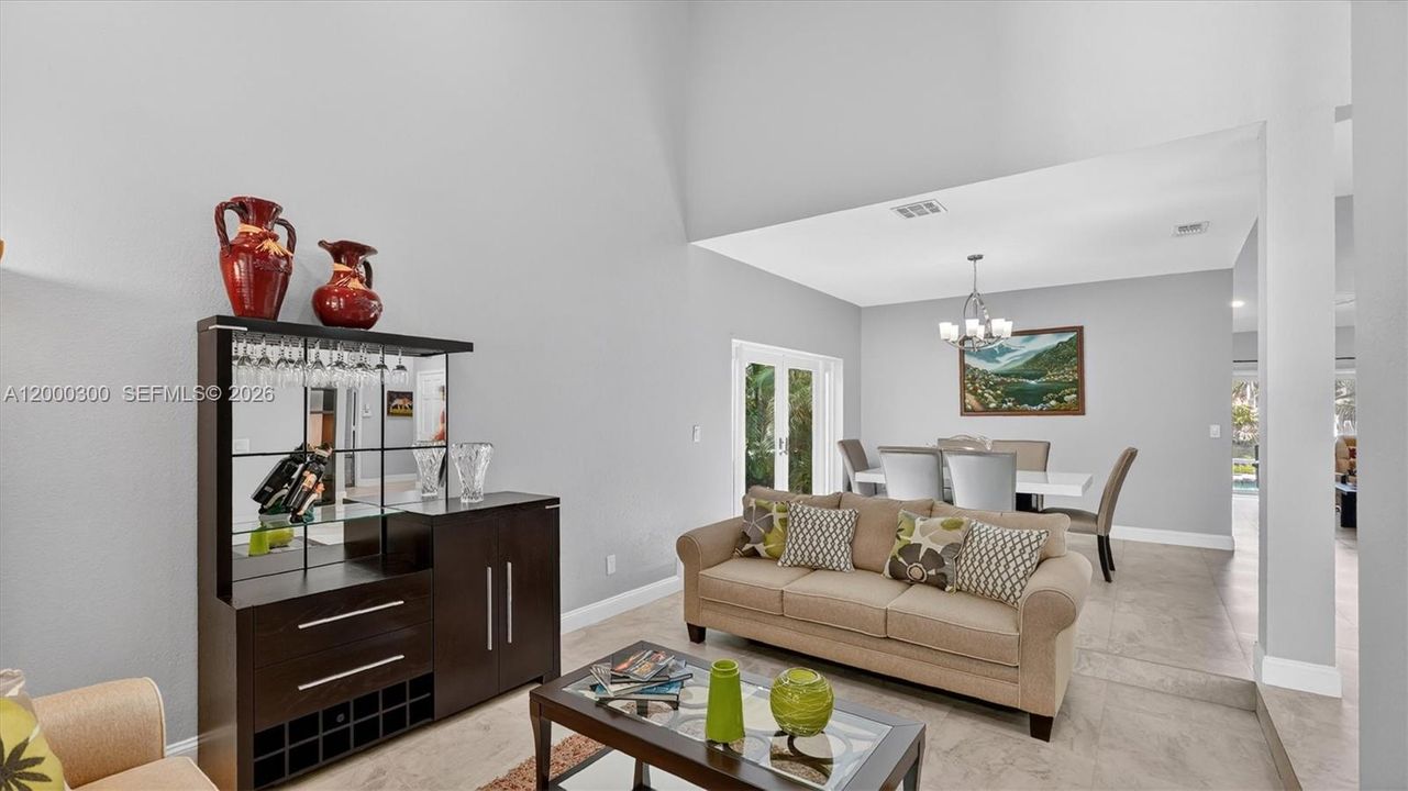 For Sale: $968,000 (4 beds, 3 baths, 2524 Square Feet)