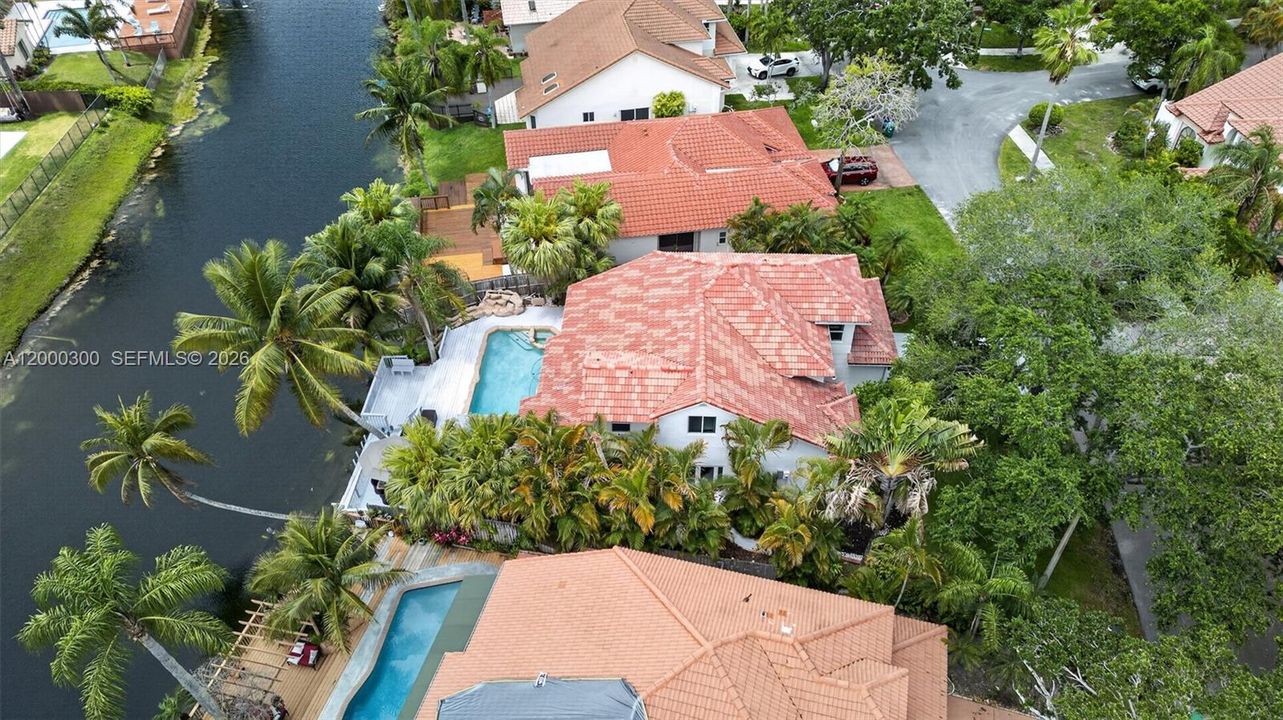 For Sale: $968,000 (4 beds, 3 baths, 2524 Square Feet)