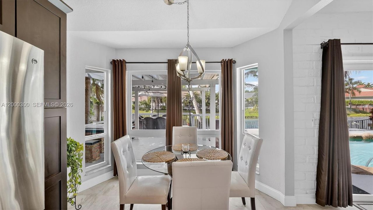 For Sale: $968,000 (4 beds, 3 baths, 2524 Square Feet)