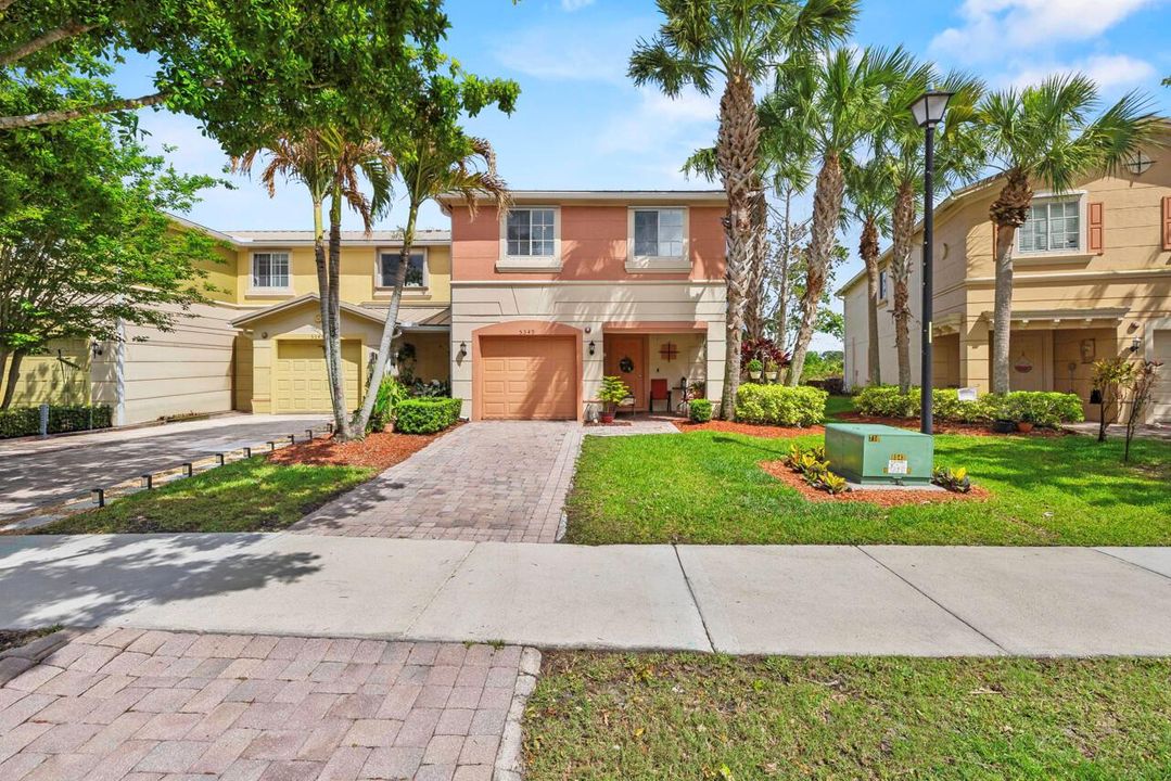 5349 SE Jennings Ln-002
