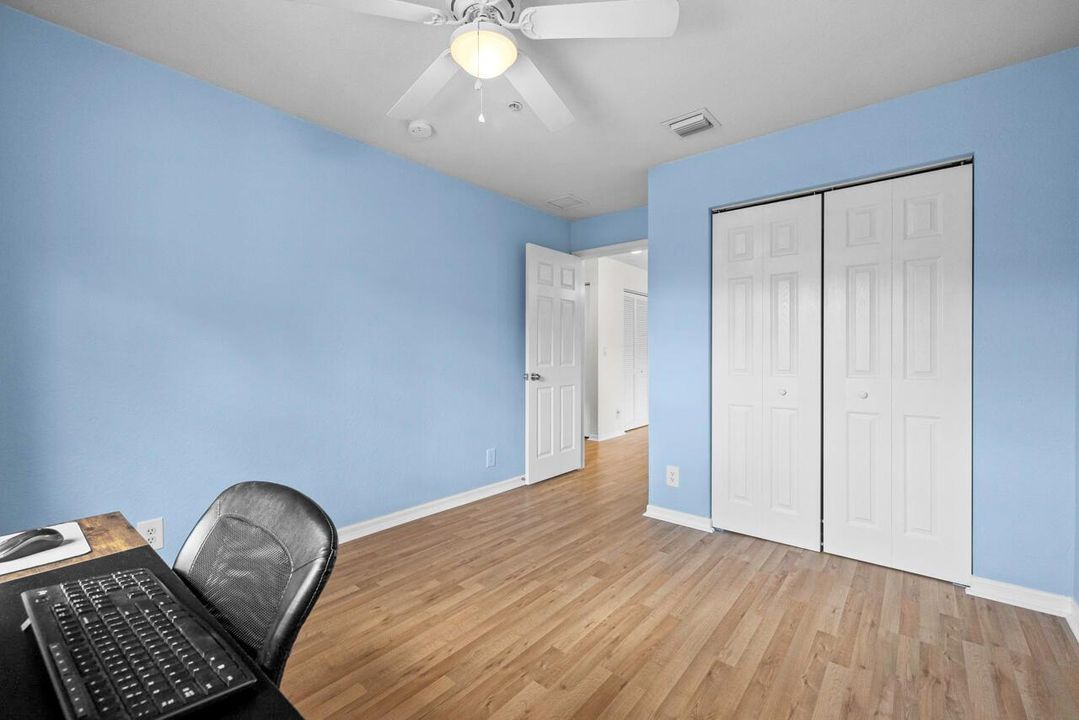 5349 SE Jennings Ln-026