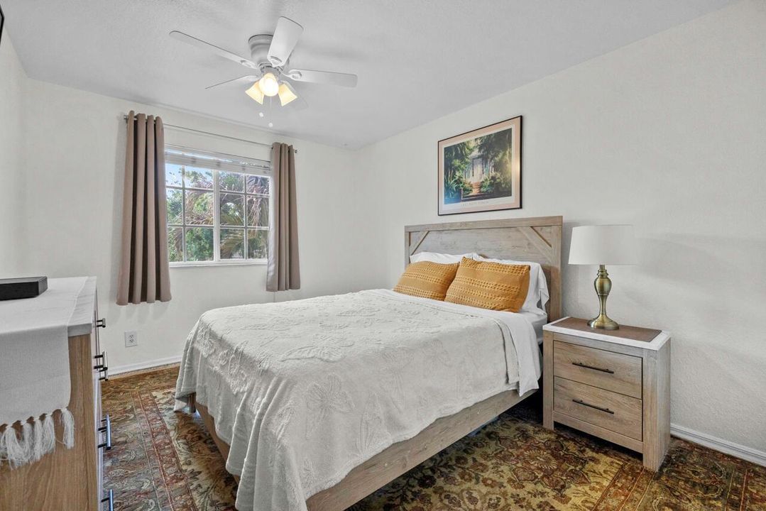 5349 SE Jennings Ln-028