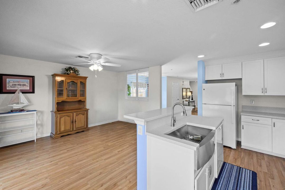 5349 SE Jennings Ln-015