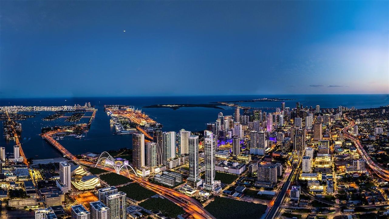 For Sale: $1,737,500 (2 beds, 2 baths, 1022 Square Feet)