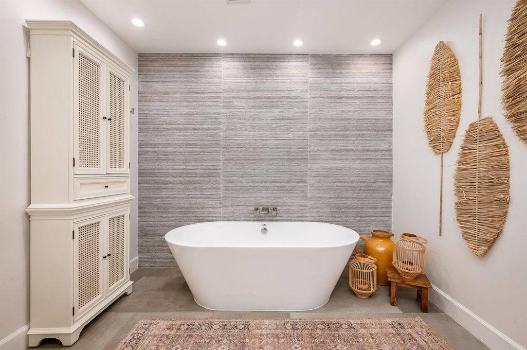 12-web-or-mls-photo-12