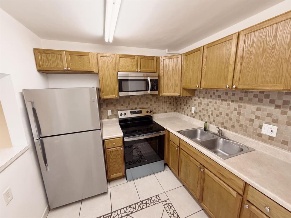 Kitchen 2