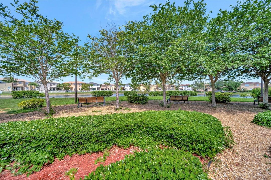 Recently Sold: $563,000 (3 beds, 2 baths, 1683 Square Feet)
