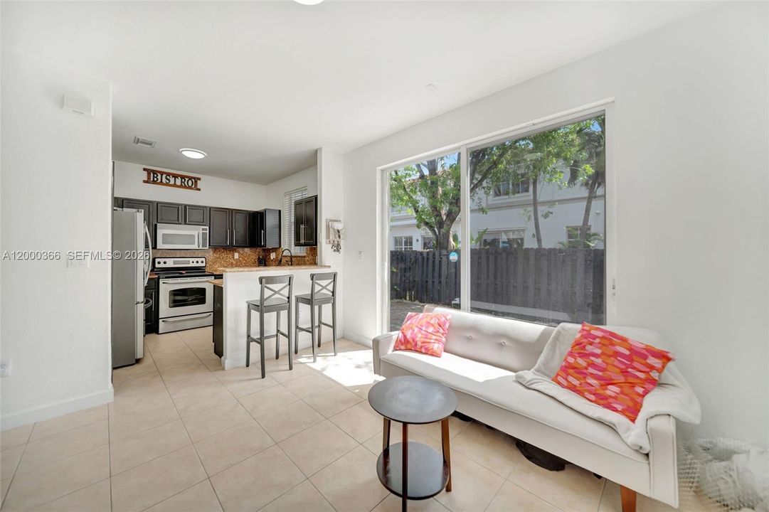 Recently Sold: $563,000 (3 beds, 2 baths, 1683 Square Feet)