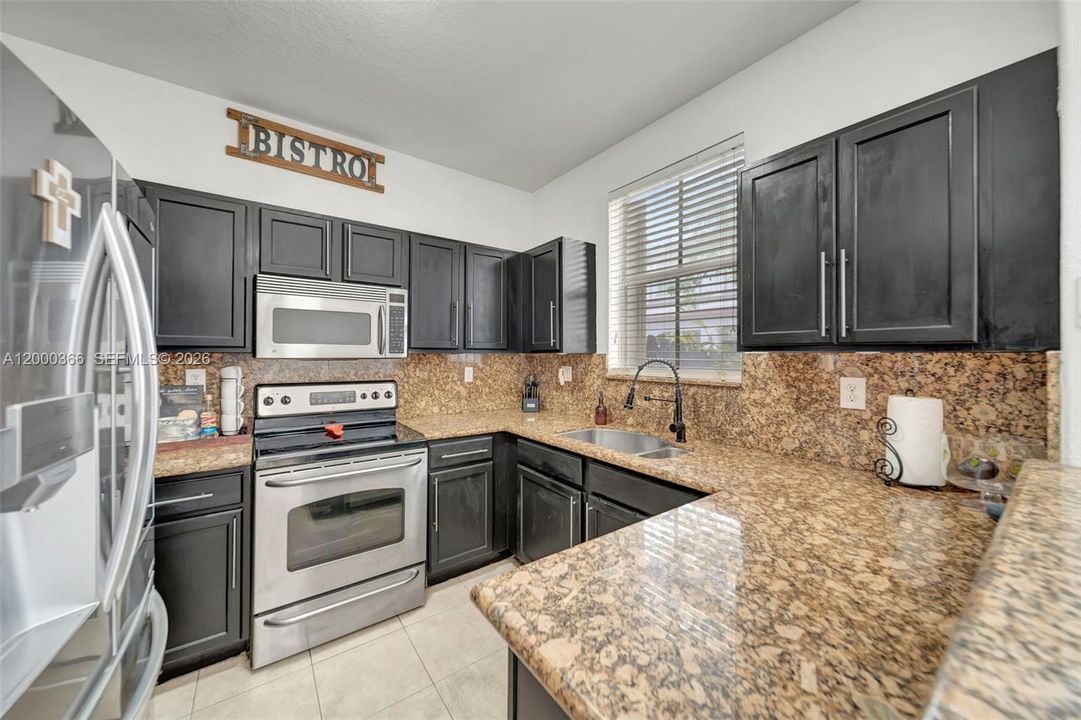 Recently Sold: $563,000 (3 beds, 2 baths, 1683 Square Feet)