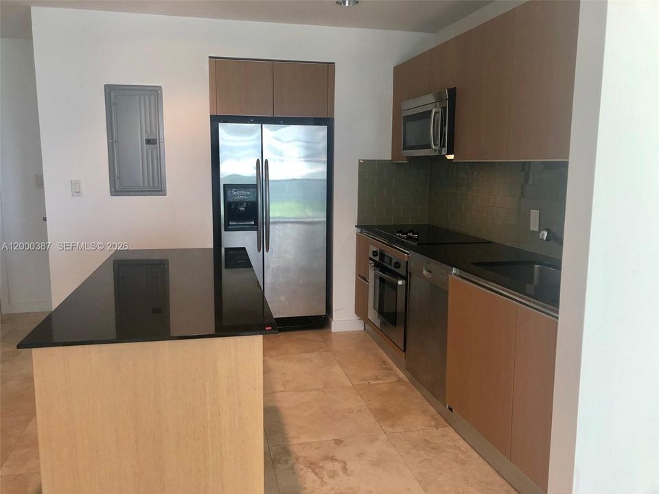 На продажу: $425,000 (1 спален, 1 ванн, 731 Квадратных фут)