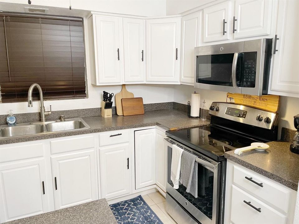 DIPIAZZA PIC KITCHEN
