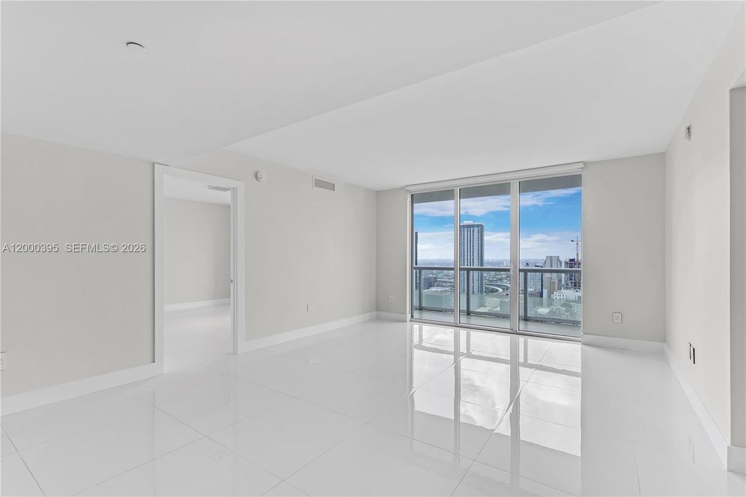 For Sale: $692,500 (2 beds, 2 baths, 1256 Square Feet)