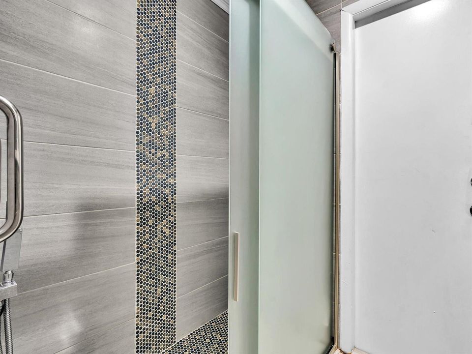 Upgraded Shower
