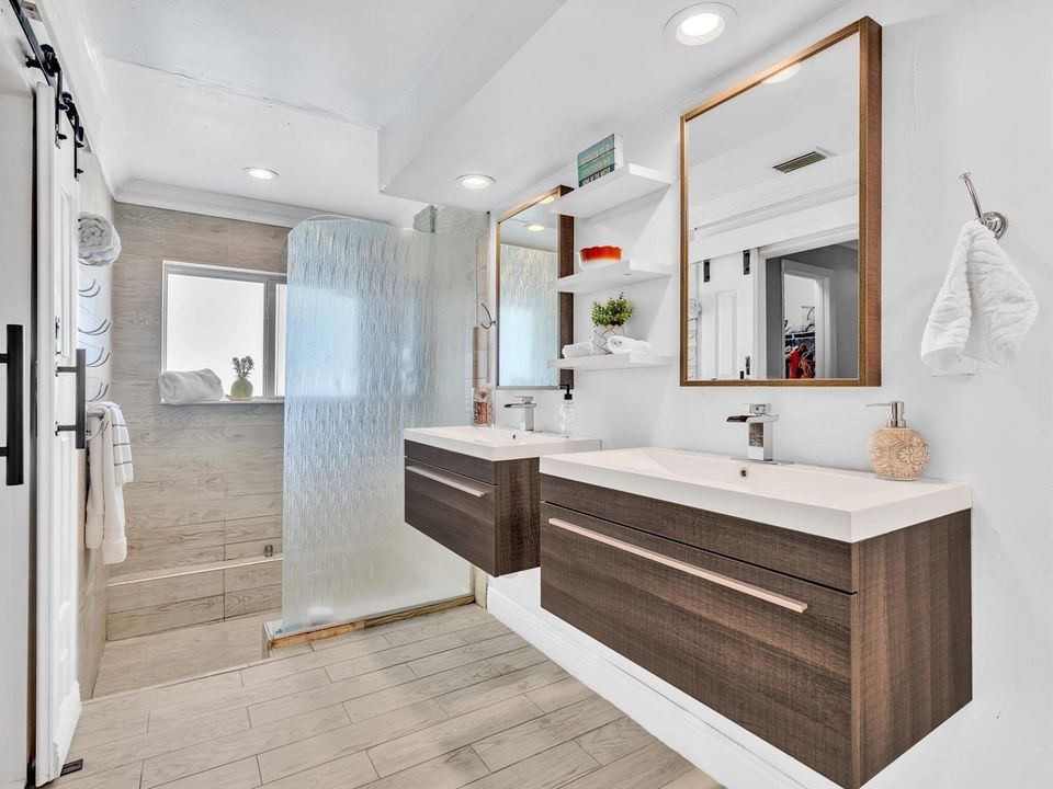 Dual Floating Vanities
