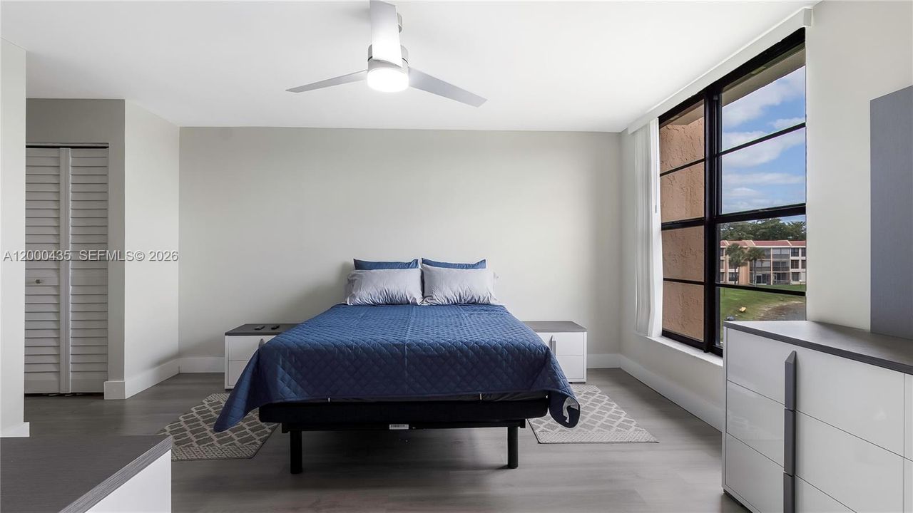 En Venta: $225,000 (2 camas, 2 baños, 990 Pies cuadrados)