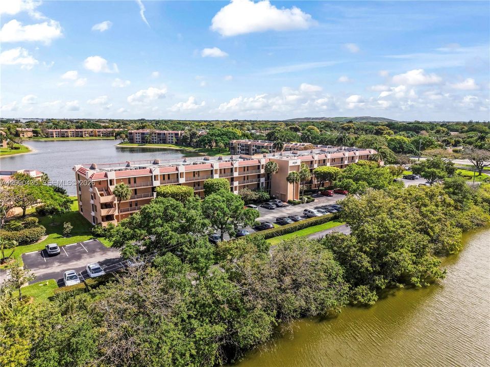 En Venta: $225,000 (2 camas, 2 baños, 990 Pies cuadrados)
