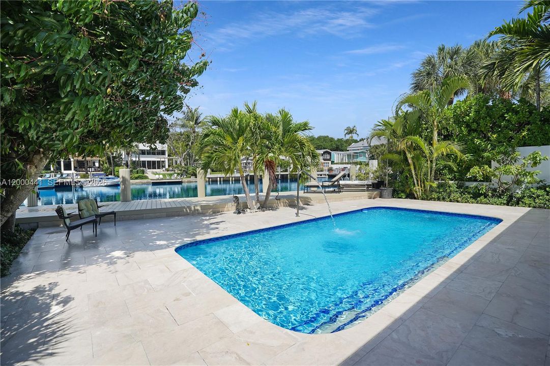 From the living room...  to the patio... to the pool... to the boat dock.