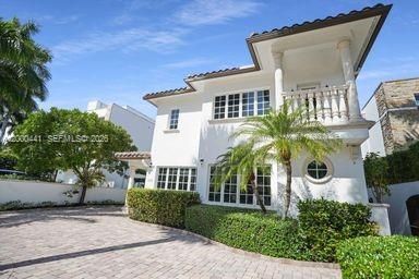 Mature landscaping.