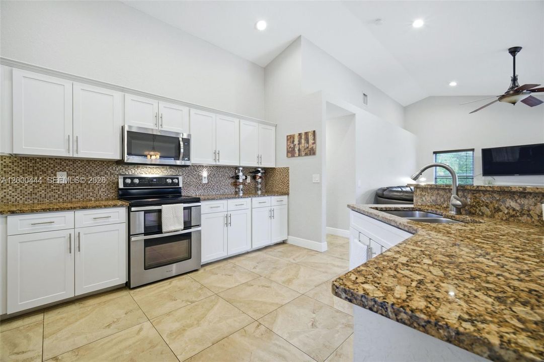 Active With Contract: $899,000 (3 beds, 2 baths, 2438 Square Feet)