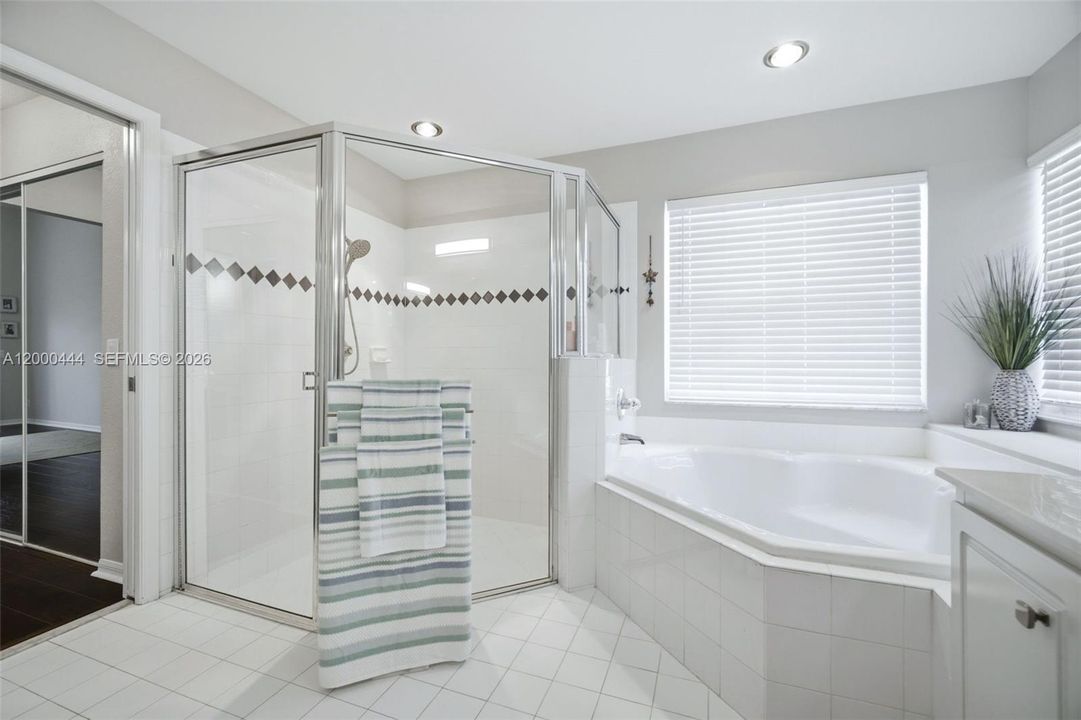 Active With Contract: $899,000 (3 beds, 2 baths, 2438 Square Feet)