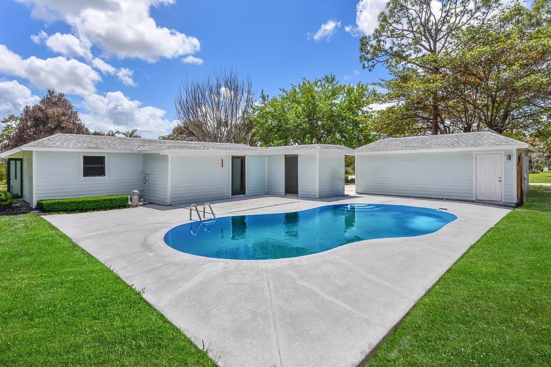 8587 SW 18th Ave Stuart FL-large-027-017