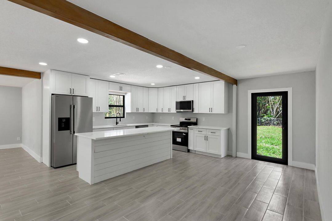 8587 SW 18th Ave Stuart FL-large-007-021