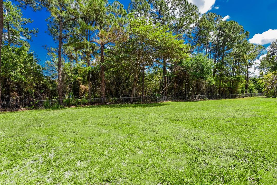 8587 SW 18th Ave Stuart FL-large-033-008