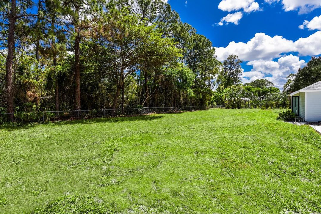 8587 SW 18th Ave Stuart FL-large-032-012
