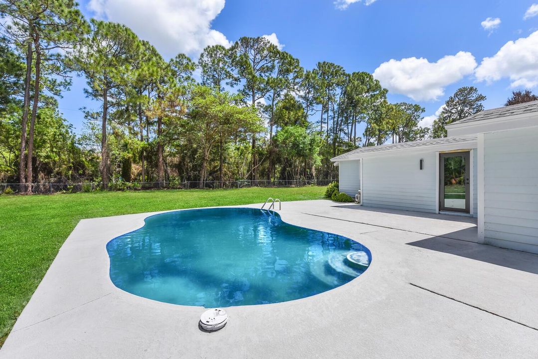 8587 SW 18th Ave Stuart FL-large-026-018