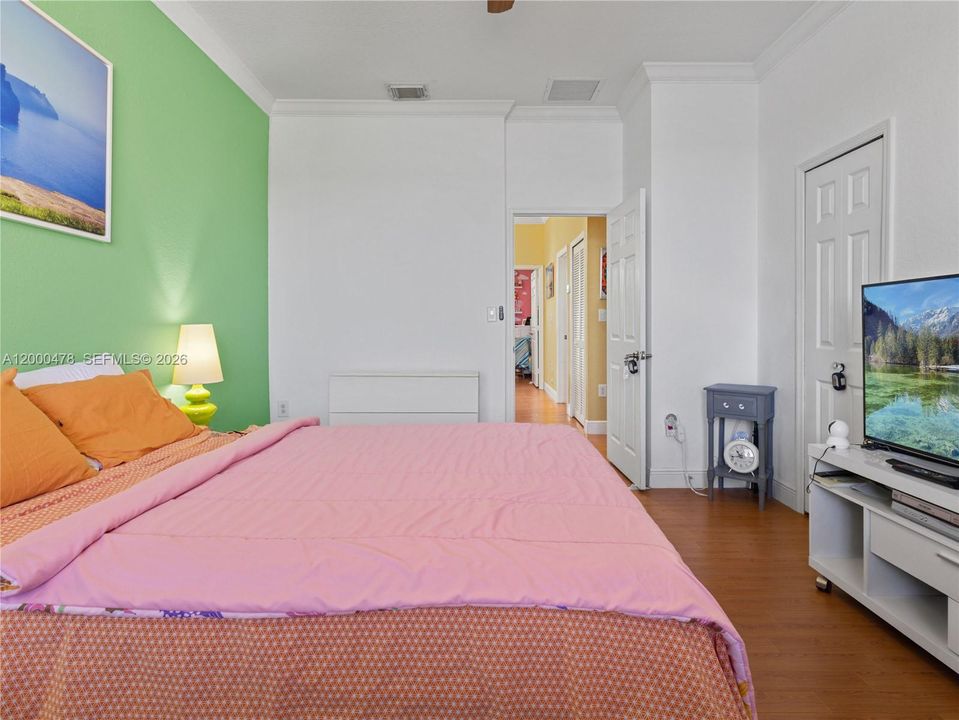 На продажу: $549,900 (3 спален, 2 ванн, 1777 Квадратных фут)