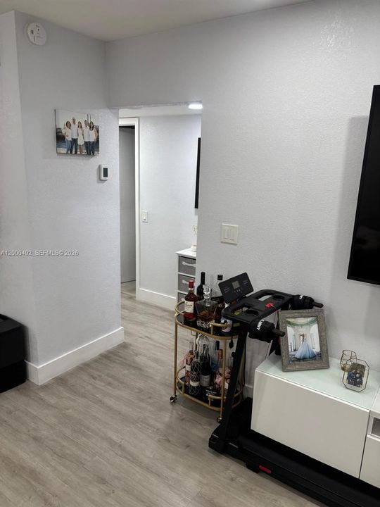 En Venta: $230,000 (2 camas, 1 baños, 800 Pies cuadrados)