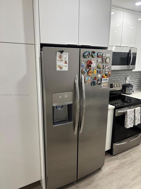 En Venta: $230,000 (2 camas, 1 baños, 800 Pies cuadrados)