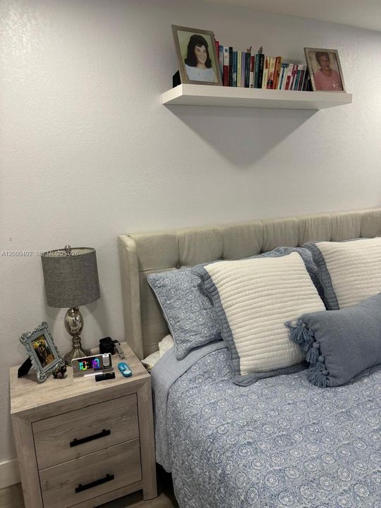 En Venta: $230,000 (2 camas, 1 baños, 800 Pies cuadrados)