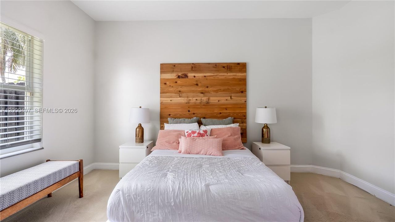 For Sale: $1,200,000 (4 beds, 3 baths, 2935 Square Feet)