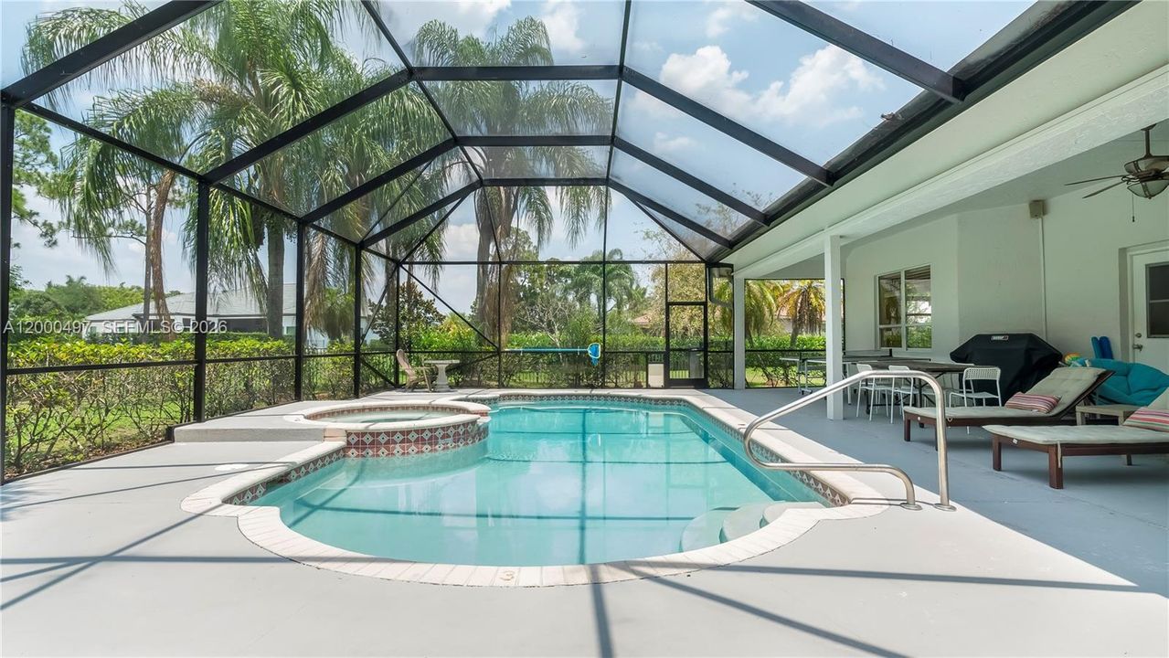 For Sale: $1,200,000 (4 beds, 3 baths, 2935 Square Feet)