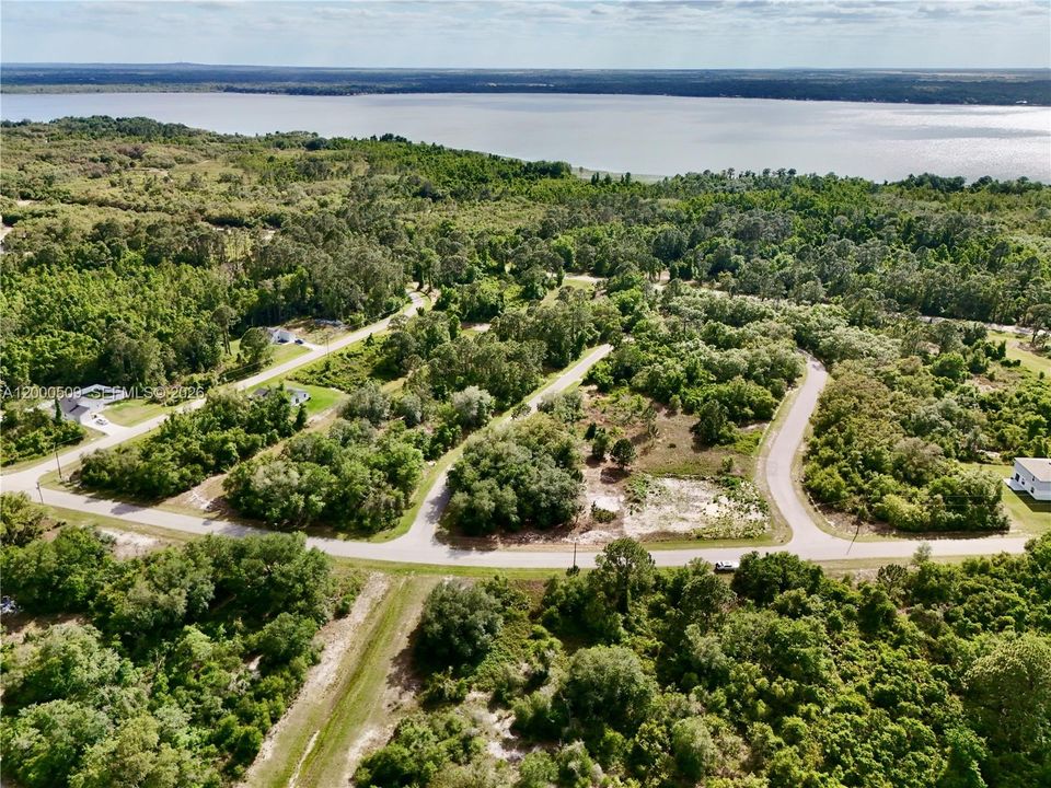 En Venta: $55,000 (0.25 acres)