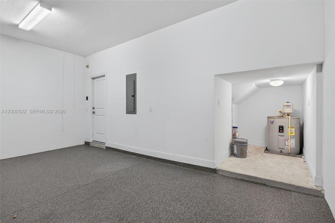 En Venta: $599,995 (3 camas, 2 baños, 1850 Pies cuadrados)