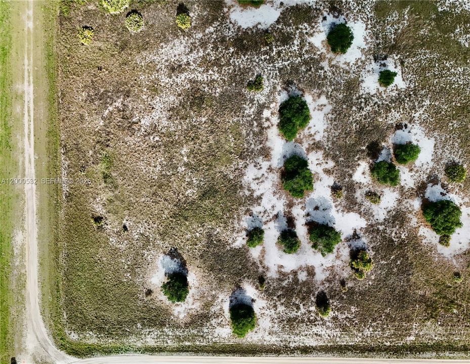 待售: $150,000 (2.50 acres)