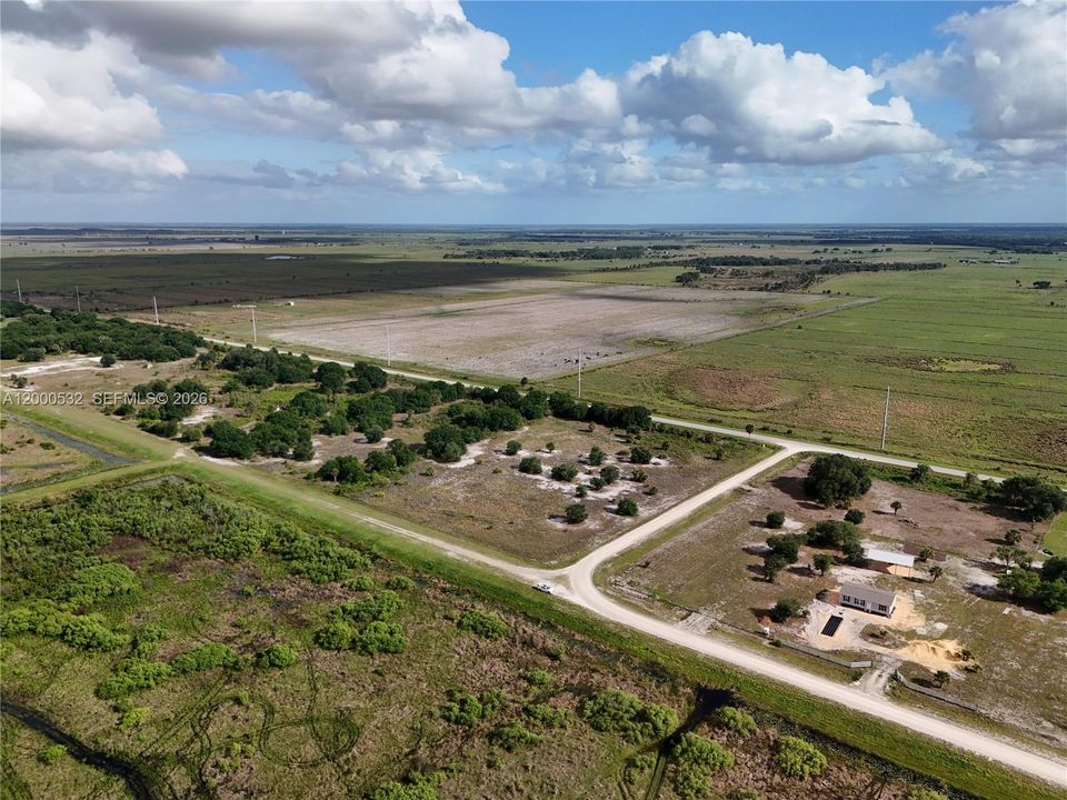 待售: $150,000 (2.50 acres)