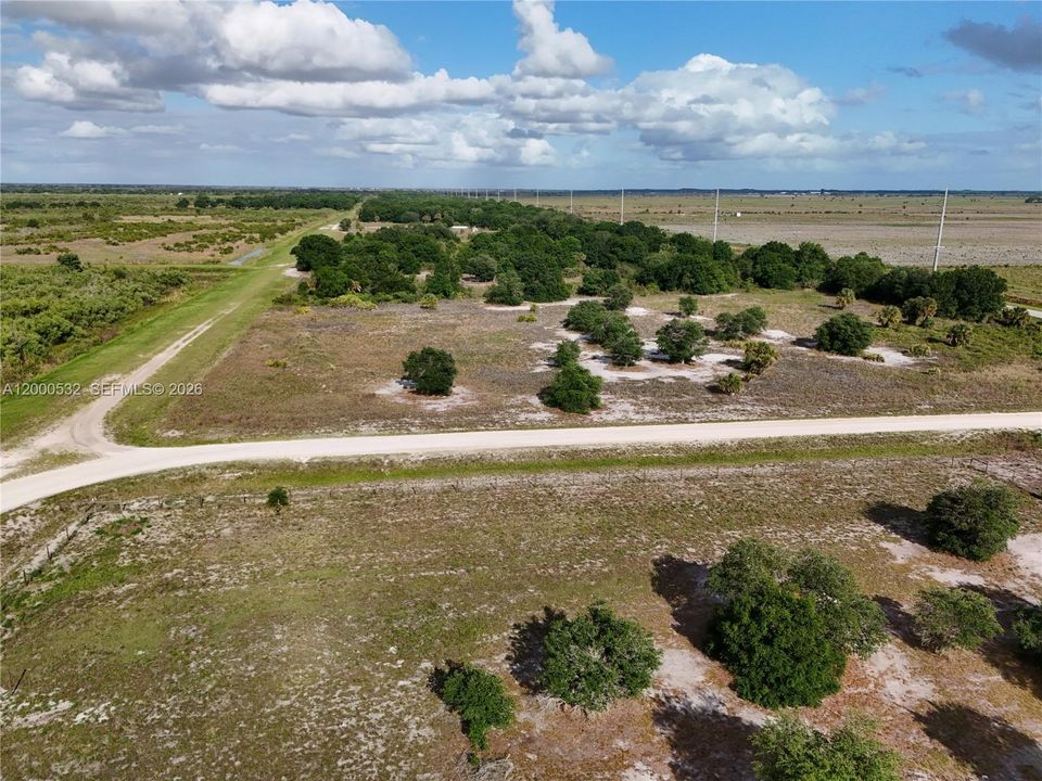 待售: $150,000 (2.50 acres)