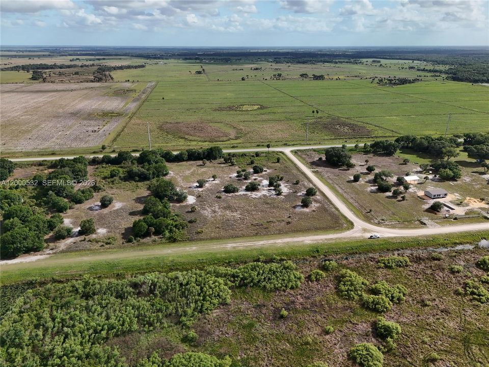 待售: $150,000 (2.50 acres)