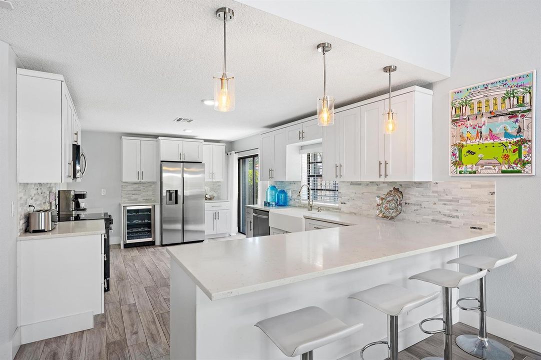 2596 La Cristal Cir-4