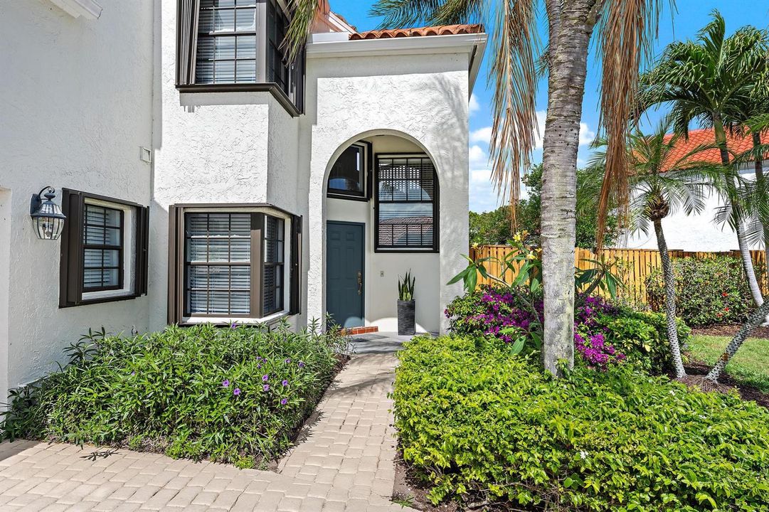 2596 La Cristal Cir-21