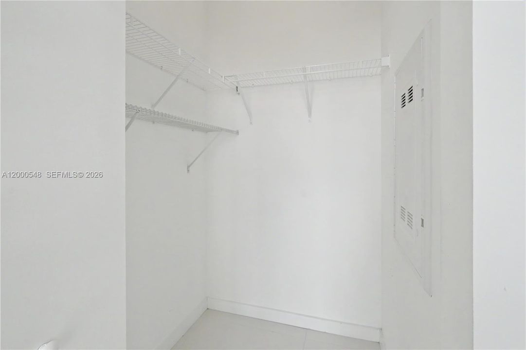 En Venta: $450,000 (1 camas, 1 baños, 622 Pies cuadrados)