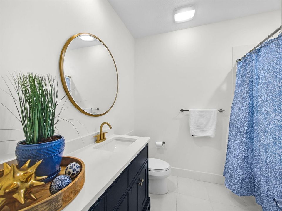 Guest Bathroom