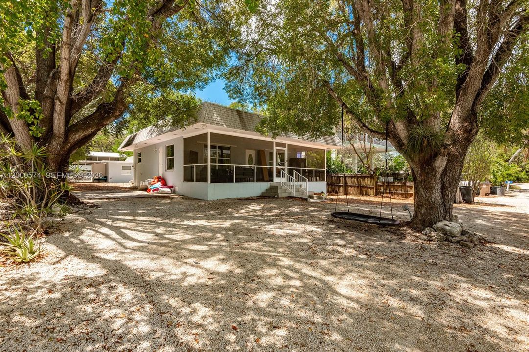 En Venta: $725,000 (4 camas, 2 baños, 1520 Pies cuadrados)