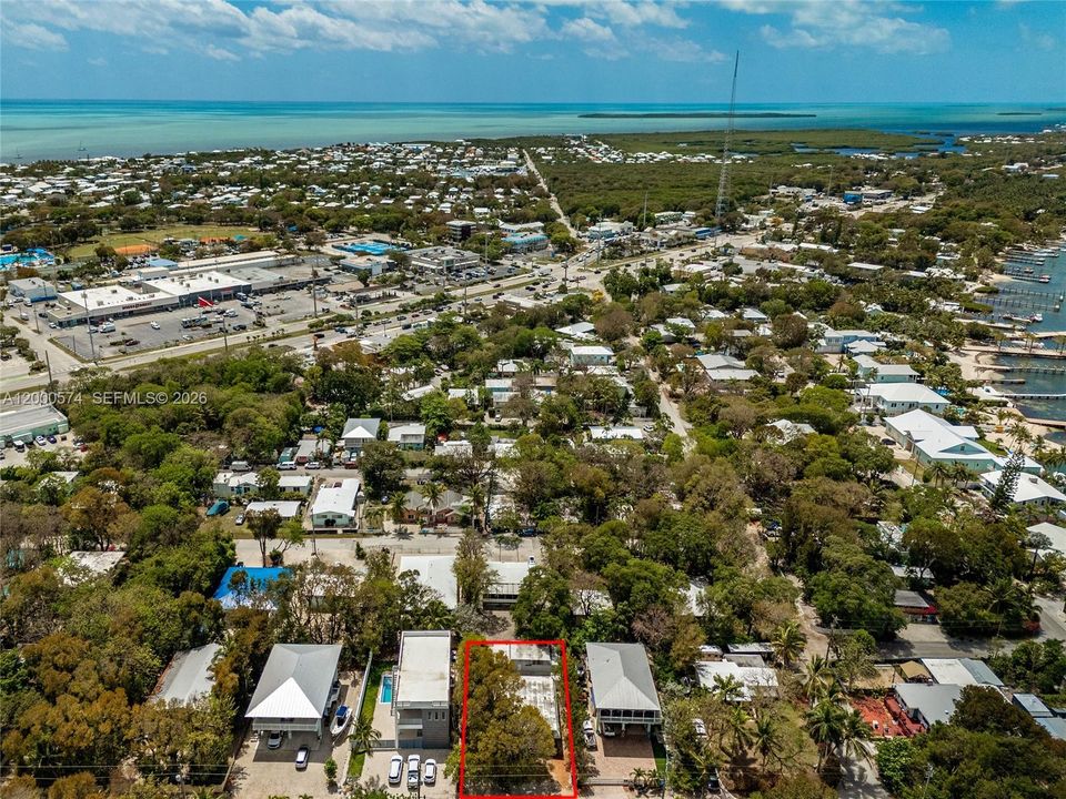 En Venta: $725,000 (4 camas, 2 baños, 1520 Pies cuadrados)
