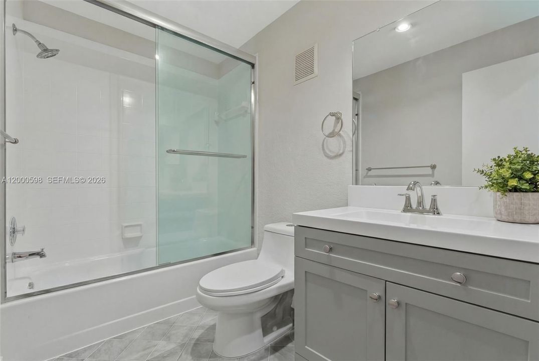 Active With Contract: $775,000 (3 beds, 2 baths, 1560 Square Feet)