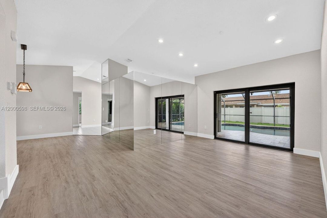Active With Contract: $775,000 (3 beds, 2 baths, 1560 Square Feet)